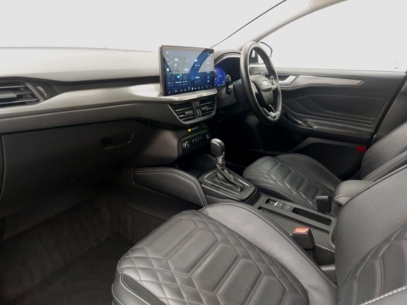 Used Ford Focus 2022 for sale - 76456543: Photo 5