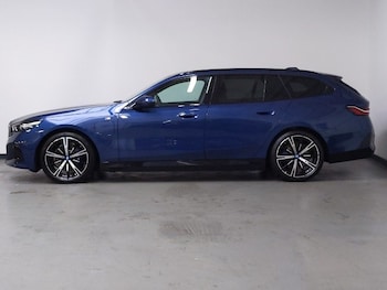 Used BMW 5 Series 2025 for sale - 77467506: Photo