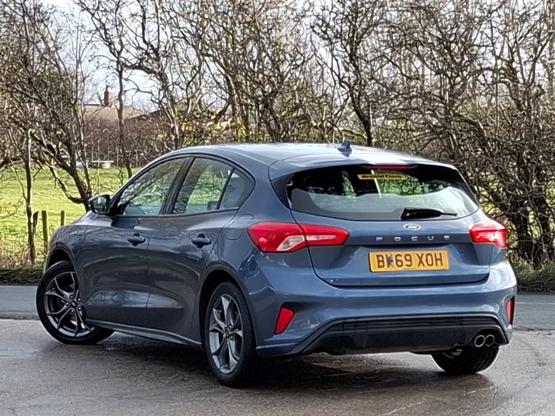 Used Ford Focus 2020 for sale - 76920628: Photo 3