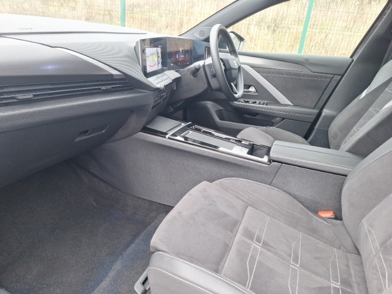 Used Vauxhall Astra 2024 for sale - 77985833: Photo 5