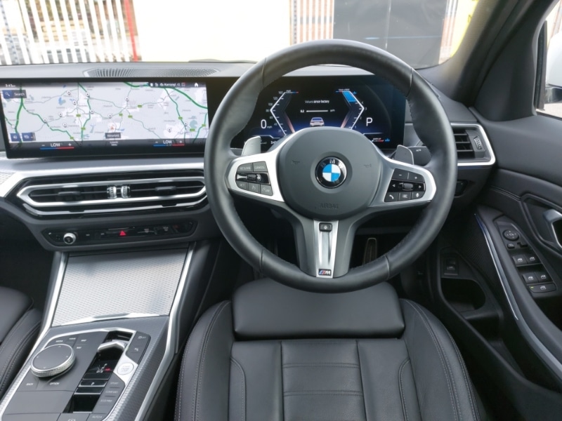 Used BMW 3 Series 2024 for sale - 76348132: Photo 7