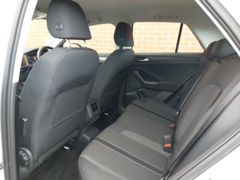 Used Volkswagen T-Roc 2023 for sale - 77624152: Photo 6