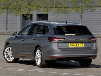 Used Skoda Superb 2024 for sale - 75644747: Photo