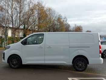 Used Vauxhall Vivaro 2024 for sale - 77214657: Photo