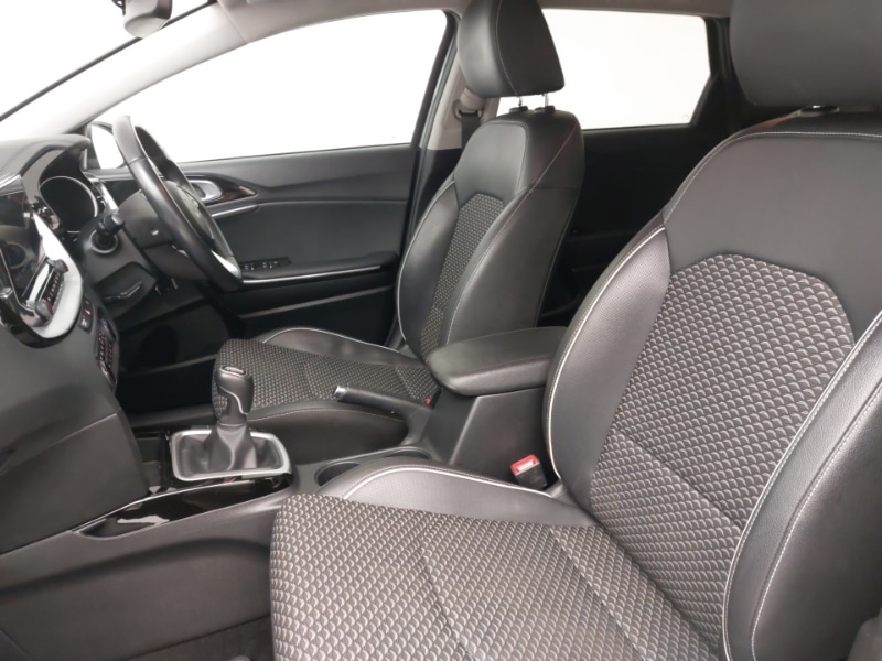 Used Kia Ceed 2023 for sale - 77343539: Photo 5