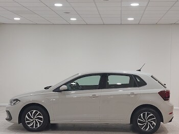 Used Volkswagen Polo 2022 for sale - 77062907: Photo