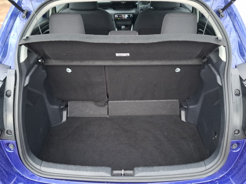 Used Mazda Mazda2 HYBRID 2024 for sale - 77410588: Photo 8