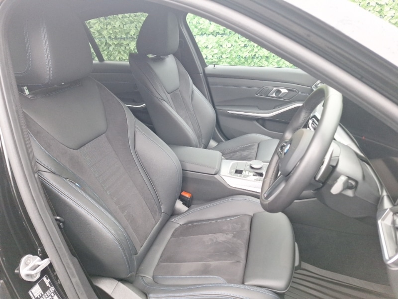 Used BMW 3 Series 2025 for sale - 76150256: Photo 11