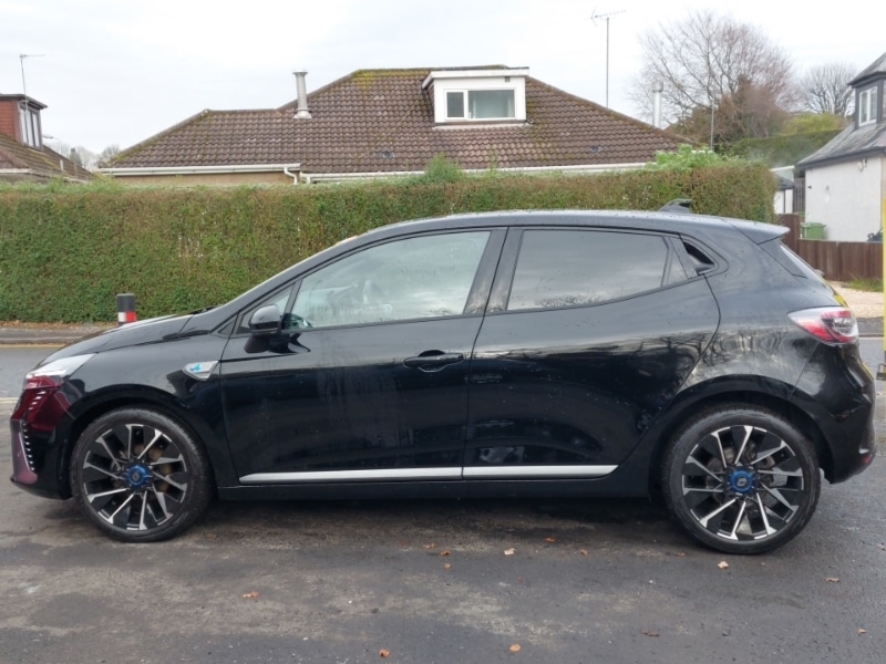 Used Renault Clio 2024 for sale - 76778676: Photo 4