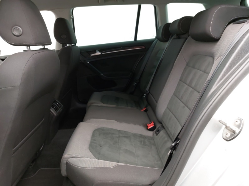 Used Volkswagen Golf 2020 for sale - 76770716: Photo 6