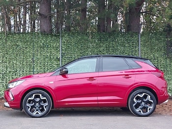 Used Vauxhall Grandland 2024 for sale - 77063047: Photo