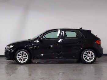 Used Audi A1 2023 for sale - 77304637: Photo