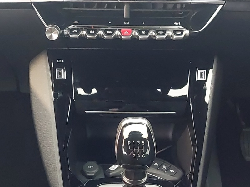 Used Peugeot 2008 2025 for sale - 76483505: Photo 11