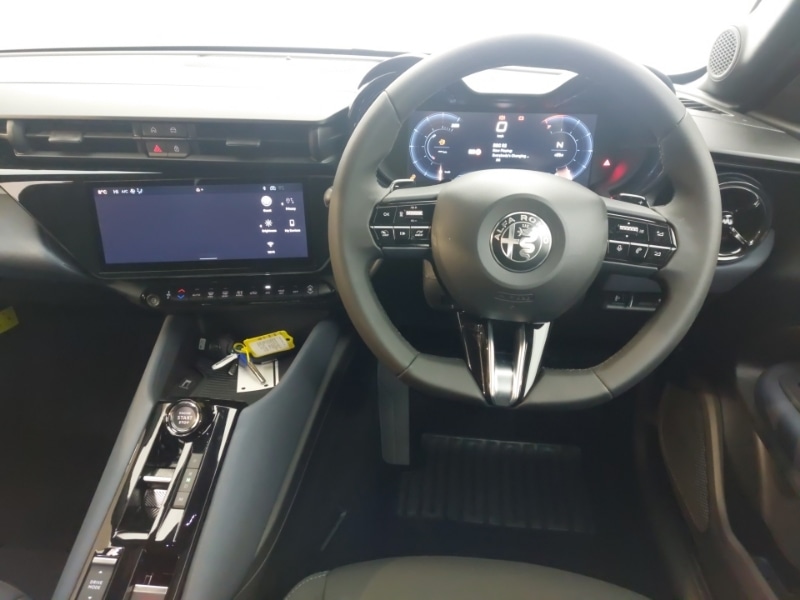 Used Alfa Romeo Junior 2025 for sale - 77509443: Photo 7