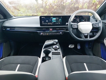 Used Kia EV6 2024 for sale - 76713973: Photo