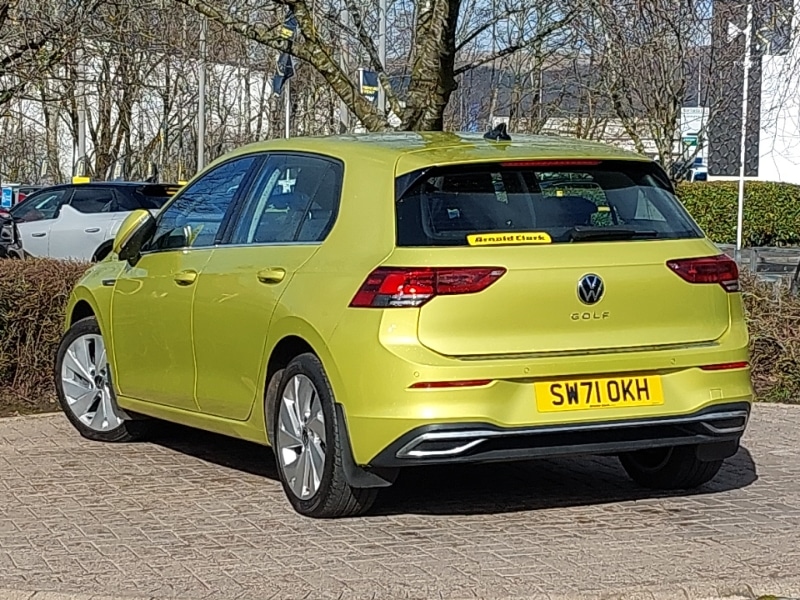 Used Volkswagen Golf 2021 for sale - 77833081: Photo 3