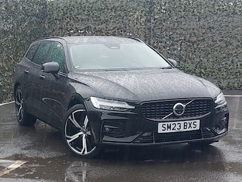 2023 - 2.0 B3P Plus Dark 5dr Auto [7 speed]