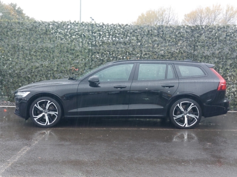 Used Volvo V60 2023 for sale - 76737524: Photo 4