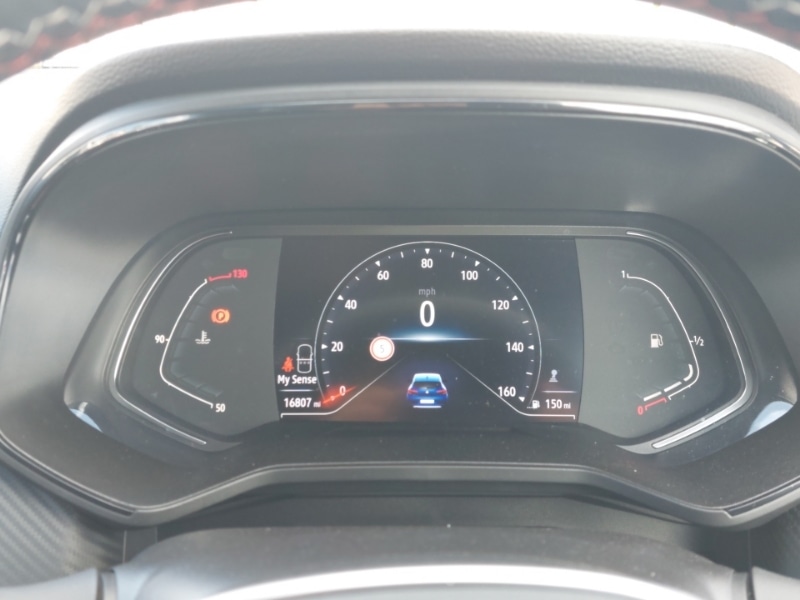 Used Renault Clio 2021 for sale - 76864883: Photo 11