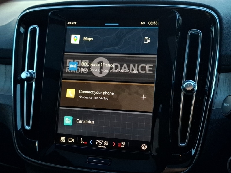 Used Volvo XC40 2024 for sale - 76983743: Photo 10