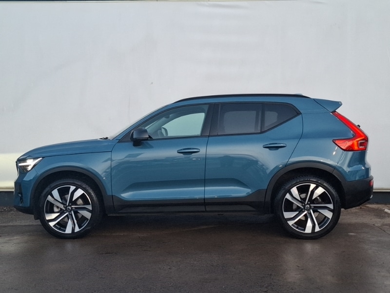 Used Volvo XC40 2024 for sale - 76983743: Photo 4