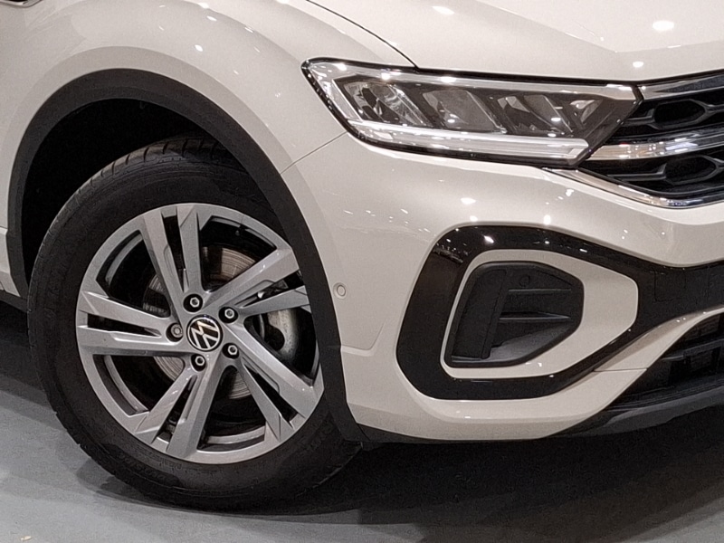 Used Volkswagen T-Roc 2025 for sale - 77070706: Photo 9