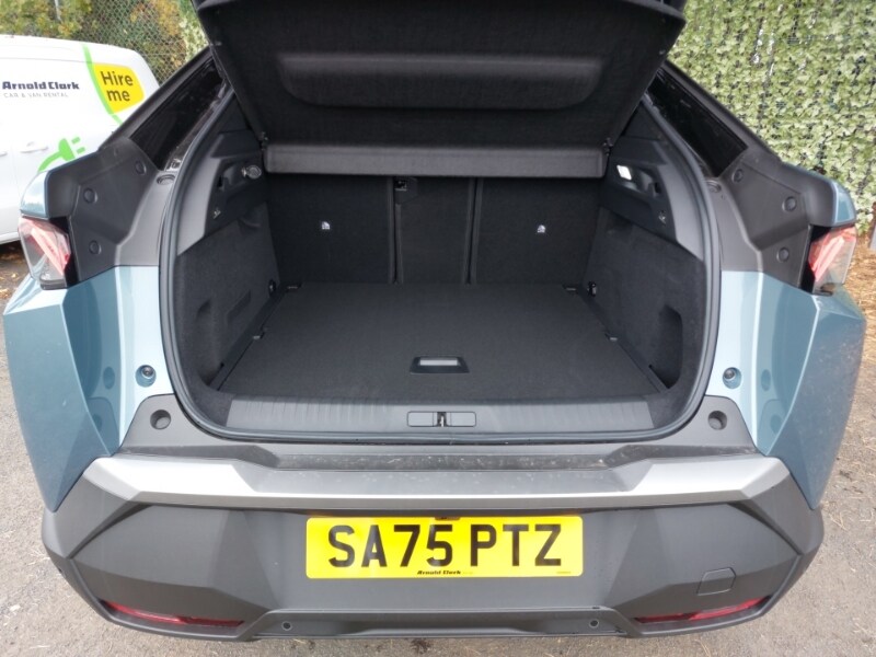 Used Peugeot 3008 2025 for sale - 76861303: Photo 8