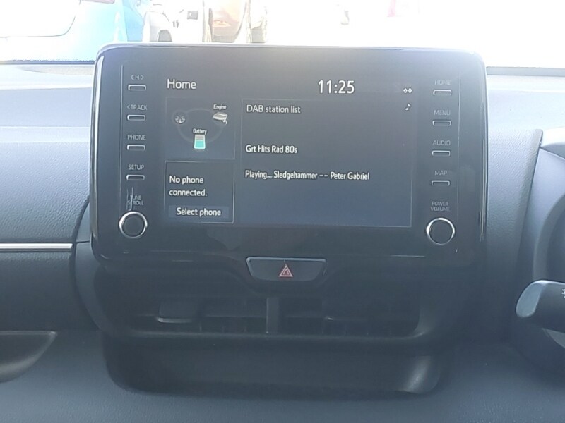 Used Toyota Yaris 2022 for sale - 77948356: Photo 10