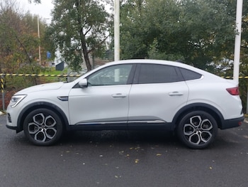 Used Renault Arkana 2023 for sale - 76526193: Photo