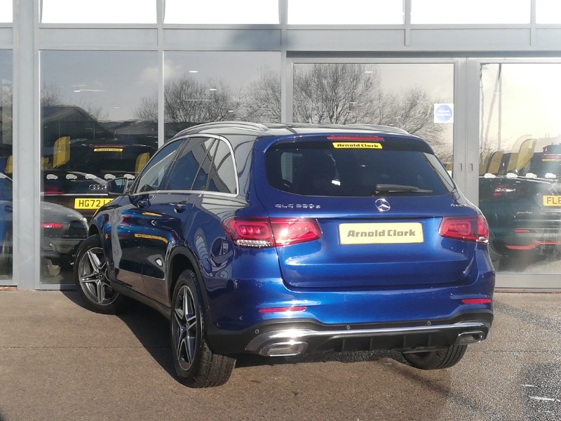Used Mercedes-Benz GLC 2020 for sale - 77160526: Photo 3