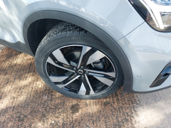 Used Volvo XC40 2024 for sale - 76254139: Photo 9