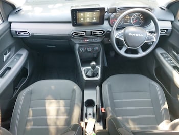Used Dacia Sandero 2023 for sale - 75683904: Photo