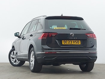 Used Volkswagen Tiguan 2023 for sale - 75873282: Photo