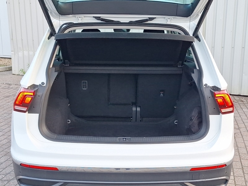 Used Volkswagen Tiguan 2022 for sale - 76720905: Photo 8