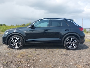 Used Volkswagen T-Roc 2024 for sale - 75731668: Photo
