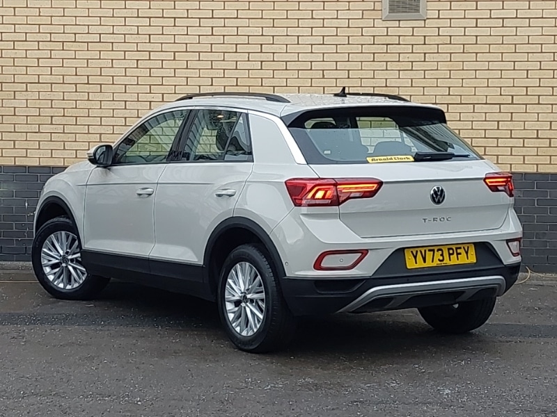 Used Volkswagen T-Roc 2023 for sale - 77290375: Photo 3