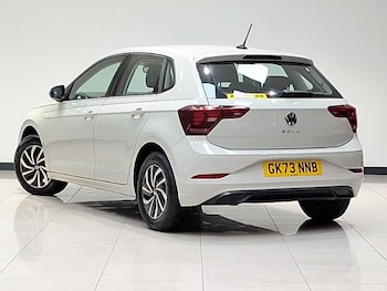 Used Volkswagen Polo 2023 for sale - 77169534: Photo