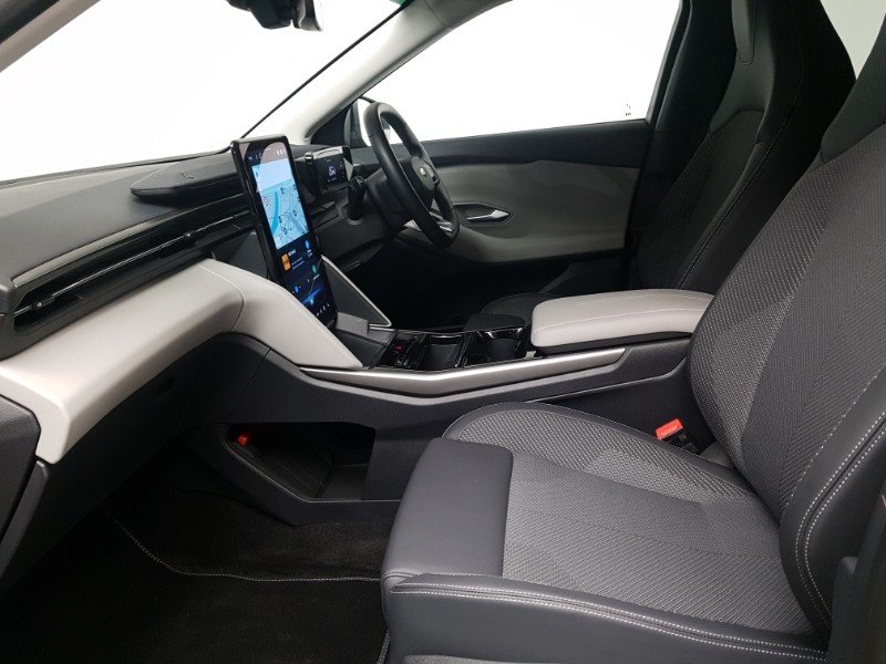 Used Ford Explorer 2025 for sale - 76800004: Photo 5