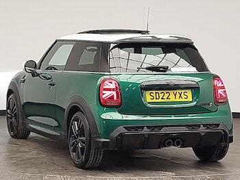 Used MINI Hatch 2022 for sale - 77070692: Photo