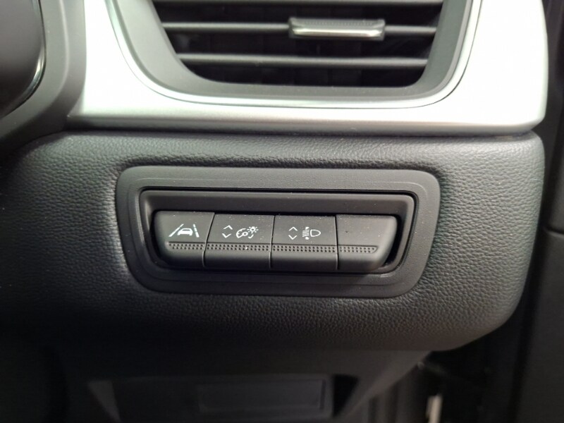 Used Renault Captur 2023 for sale - 77949299: Photo 10