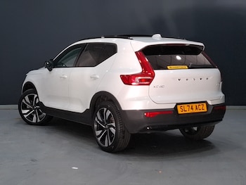 Used Volvo XC40 2024 for sale - 77333719: Photo