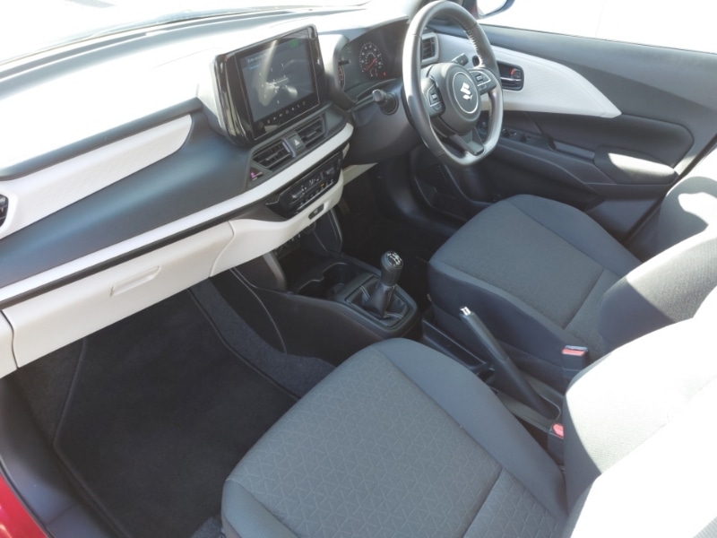 Used Suzuki Swift 2024 for sale - 77954769: Photo 5