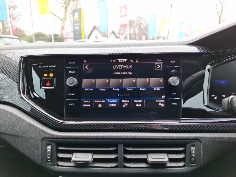 Used Volkswagen Polo 2024 for sale - 77414459: Photo 12