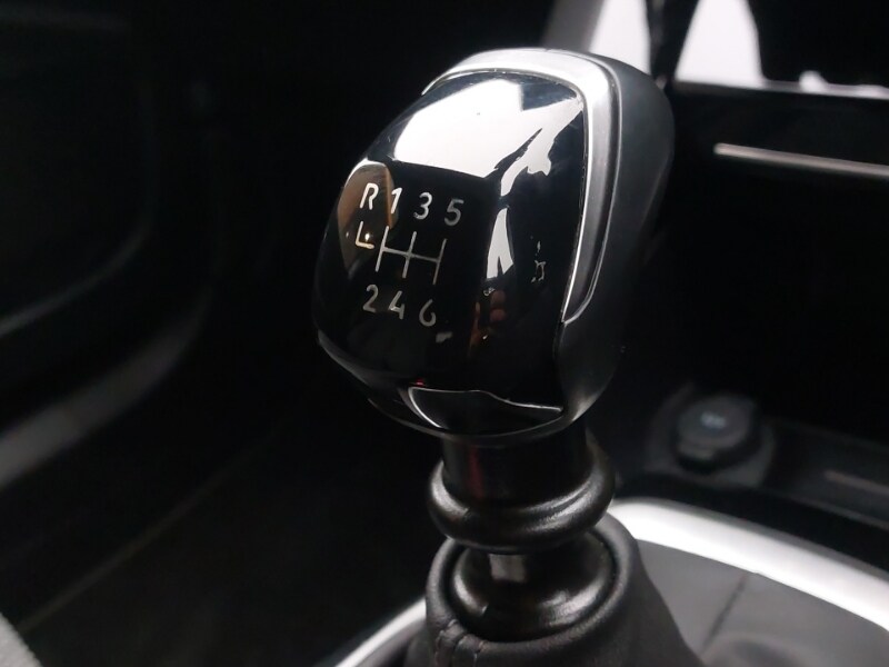 Used Peugeot 2008 2024 for sale - 77580635: Photo 12