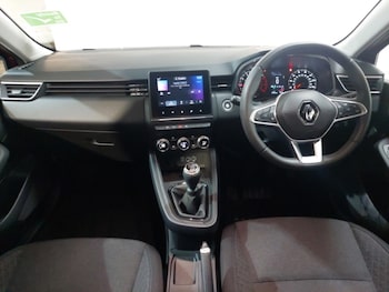 Used Renault Clio 2022 for sale - 75882077: Photo
