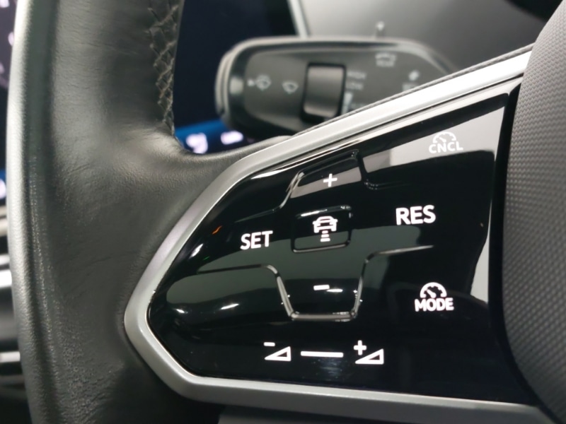 Used Volkswagen ID.4 2024 for sale - 77170122: Photo 11