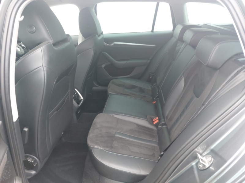 Used Skoda Octavia 2024 for sale - 77624636: Photo 6