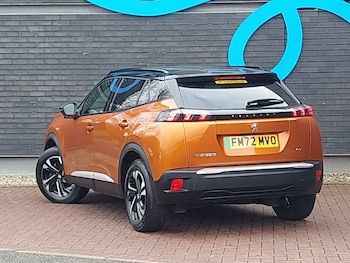 Used Peugeot 2008 2023 for sale - 77875972: Photo