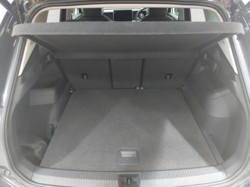 Used Volkswagen Tiguan 2024 for sale - 76786039: Photo 8