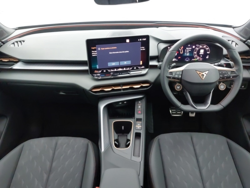 Used Cupra Terramar 2025 for sale - 76713822: Photo 2